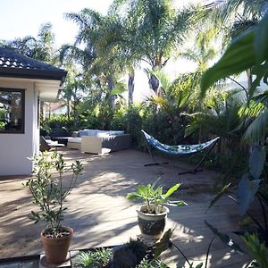 Palm Garden Papamoa Beach Paradise Bed and Breakfast Exterior photo