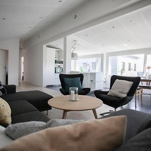 Penthouse Apartment in Downtown Tórshavn Exterior photo