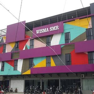 Hotel Wisma Smr Panam Pekanbaru Exterior photo