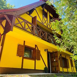 Hotel Tavas Vendégház Karancsalja Exterior photo