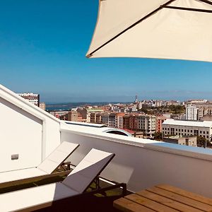 Apartamento Apartamento con terraza, barbacoa y vistas al mar A Coruña Exterior photo