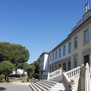 Sacro Cuore Hotel Massa  Exterior photo