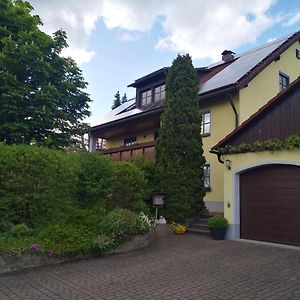 Ferienwohnung Adelhardt Eckersdorf Exterior photo