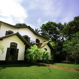 Galle Henna Estate Unawatuna Exterior photo