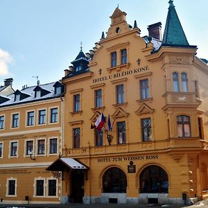 Hotel U Bílého koně Loket Exterior photo