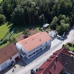 Haaus Bed and Breakfast Weinstadt Exterior photo