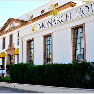 \u00BFCu\u00E1les son los mejores hoteles cerca de Museo del Apartheid? Johannesburgo Exterior photo