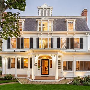 Hotel Chapter House Yarmouth Port Exterior photo