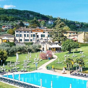 Hotel Villa Cariola Caprino Veronese Exterior photo