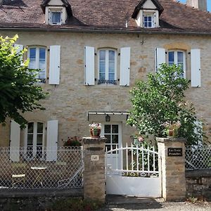 Les Trois Prunelles Bed and Breakfast Saint-Pierre-Toirac Exterior photo