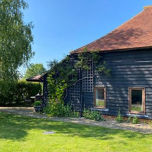 The Hop Barn Villa Staplehurst Exterior photo