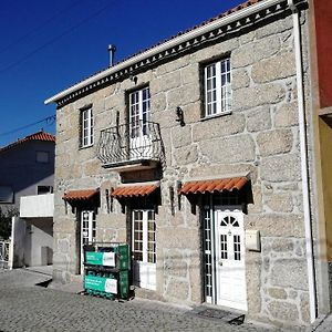 The Bakery House Bed and Breakfast Folhadosa Exterior photo