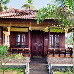 Kerala Cottage Varkala Exterior photo