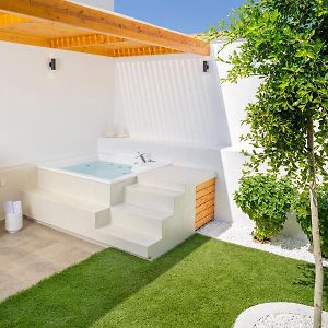 Ethos Luxury Home - Seaview Villa With Hot-Tub! Iräon Exterior photo