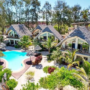 Clove Island Villas & Spa Makunduchi Exterior photo