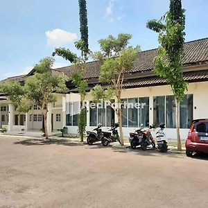 Hotel Wisma Baznas Syariah Majalengka Mitra Reddoorz Exterior photo