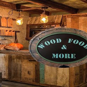 B&B Wood, Food & More Alphen  Exterior photo