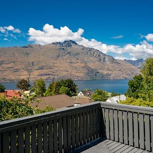 Arawata Lodge - Queenstown Holiday Home Exterior photo