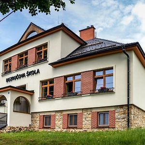 Hotel Bezrucova Skola Staré Hamry Exterior photo