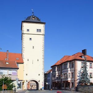 Hotel Gasthof Baeren Ochsenfurt Exterior photo