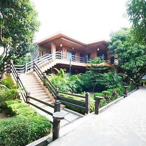 Rega Tuskar'S Riverside Resort Jim Corbett Rāmnagar Exterior photo