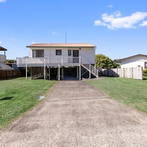 Snells Seaside Bach - Snells Beach Holiday Home Exterior photo
