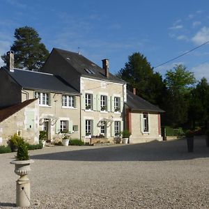 Domaine Du Bouloy Bed and Breakfast Druyes-les-Belles-Fontaines Exterior photo