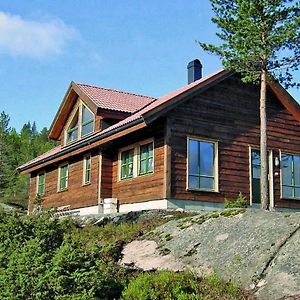 Beautiful Home In Kvinlog With House A Mountain View Stakkeland Exterior photo