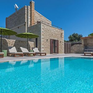 Villa Dim - With Private Pool Margarítai Exterior photo