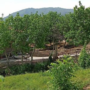 Hotel Sintrivanis Mountain Ano Skotina Exterior photo