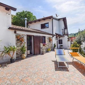 Stunning Home In Motta San Giovanni With Kitchen Exterior photo