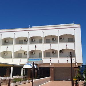 Albergo California Lesina Exterior photo