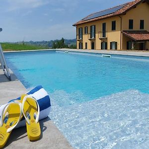 Hotel Al Tirabuson Country House Nizza Monferrato Exterior photo