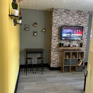 Apartamento Nuns Moor Fully Equipped Kitchen Free Parking Netflix Newcastle upon Tyne Exterior photo