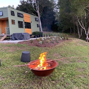 Gorgeous 2 Bedroom Tiny House Noosa Hinterland Bollier Exterior photo