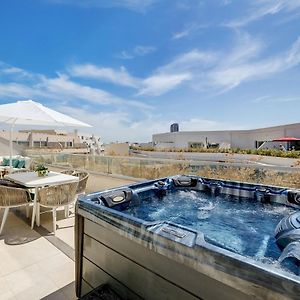 Apartamento Super Luxury Penthouse With Hot Tub And Pool Tal-Franciz Exterior photo
