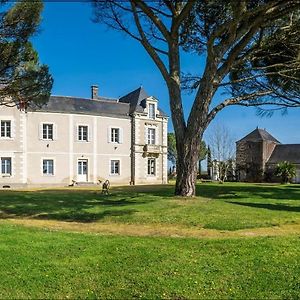 Vignoble Château Piéguë - winery Bed and Breakfast Rochefort-sur-Loire Exterior photo