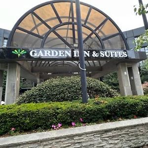 Garden Inn & Suites - Jfk Nueva York Exterior photo