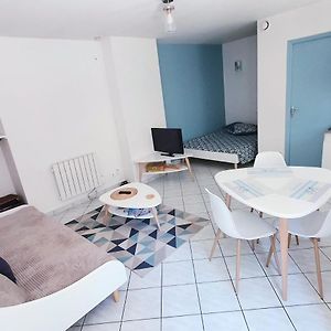 Apartamento L'Abrincat'Studio, Centre Entre Donjon Et Vue Mont Avranches Exterior photo