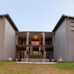Altissimo Pensión Bloemfontein Exterior photo