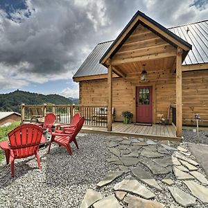 Luxe Log Cabin With Modern Finishes And Mtn Views Villa Maggie Valley Exterior photo