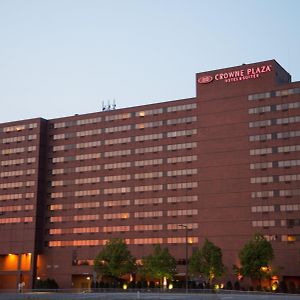 Crowne Plaza Suites Msp Airport - Mall Of America, An Ihg Hotel Bloomington Exterior photo