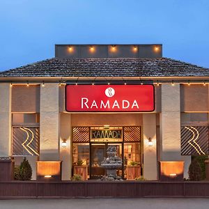 Hotel Ramada By Wyndham Arcata Exterior photo