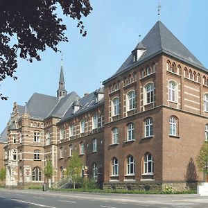 Collegium Leoninum Hotel Bonn Exterior photo