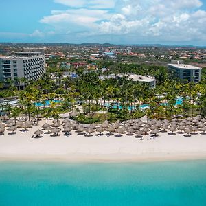 Hilton Aruba Caribbean Resort&Casino Palm Beach Exterior photo