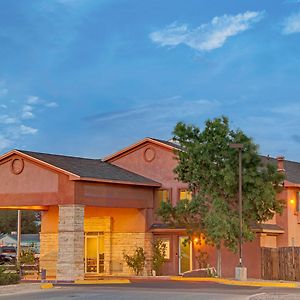 Hotel Super 8 By Wyndham Belen Nm Exterior photo