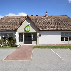 Hotel Campanile Chambéry Exterior photo