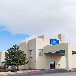 Hotel Baymont By Wyndham Santa Fe Exterior photo