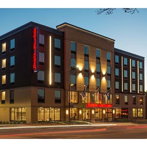 Hampton Inn And Suites Minneapolis University Area, Mn Exterior photo