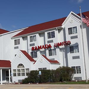 Ramada Limited&Suites Bloomington Exterior photo